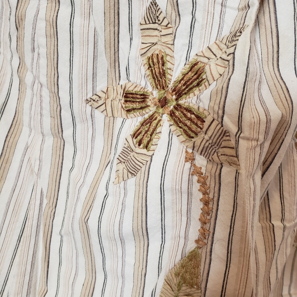 Embroidered striped a-line skirt - Picture 2 of 9